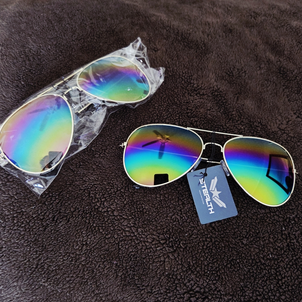 STEALTH Multicolor Aviator Sunglasses With Goldtone Frame